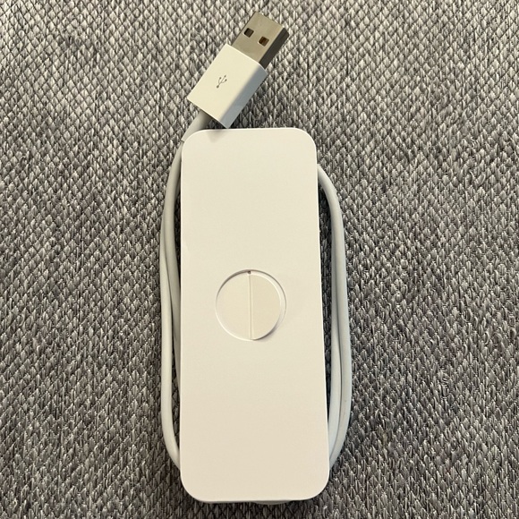 Apple Watch Charger Cable 1m - Picture 2 of 3